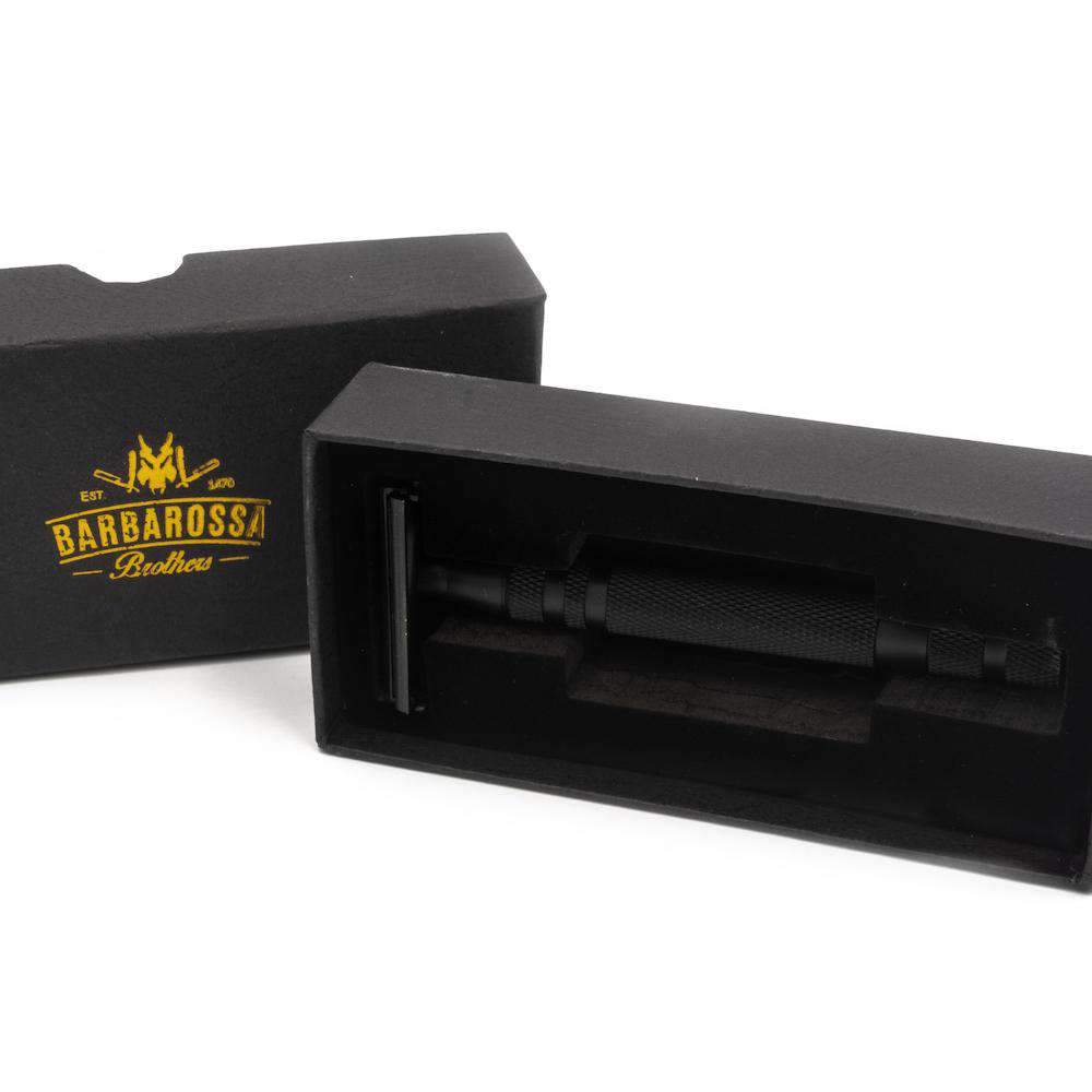 The P1R8 Double Edge Safety Razor in Matt Black - Butterly Single Blade Shaving Razor