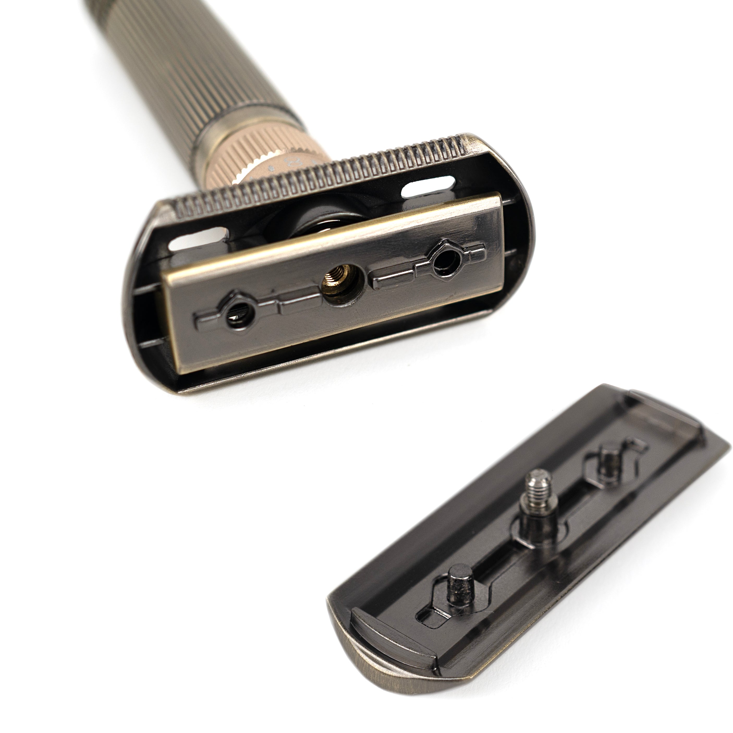 洋楽 CUTTHROAT LUXE' Adjustable Safety Razor by Cut Throat Club