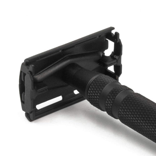 The P1R8 Double Edge Safety Razor in Matt Black - Butterly Single Blade Shaving Razor